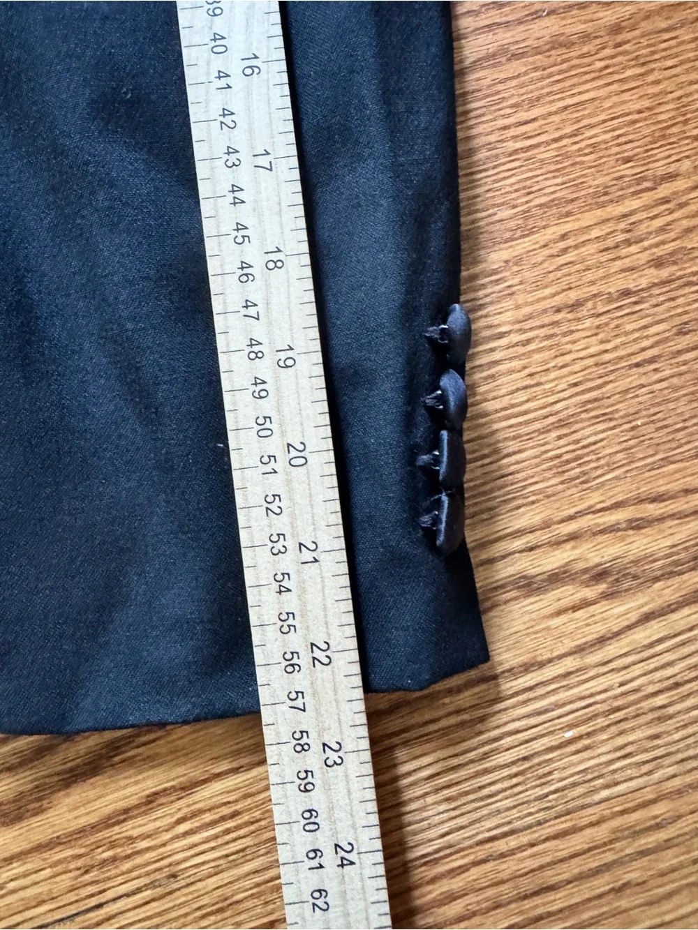 Oscar de la Renta Vintage Men’s Black Tuxedo Jacket 38S Satin Peak Lapel